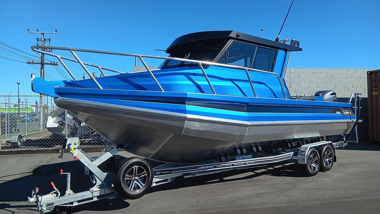 2025 Senator RH800