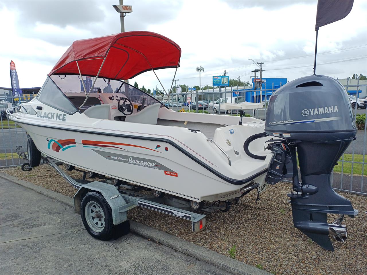1993 Buccaneer 540 Fisherman