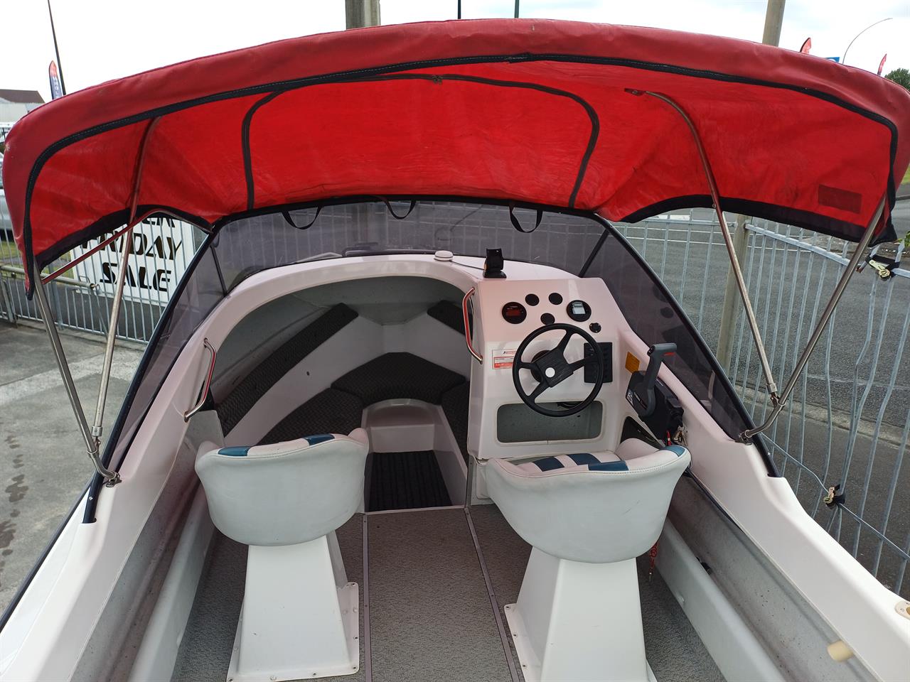 1993 Buccaneer 540 Fisherman