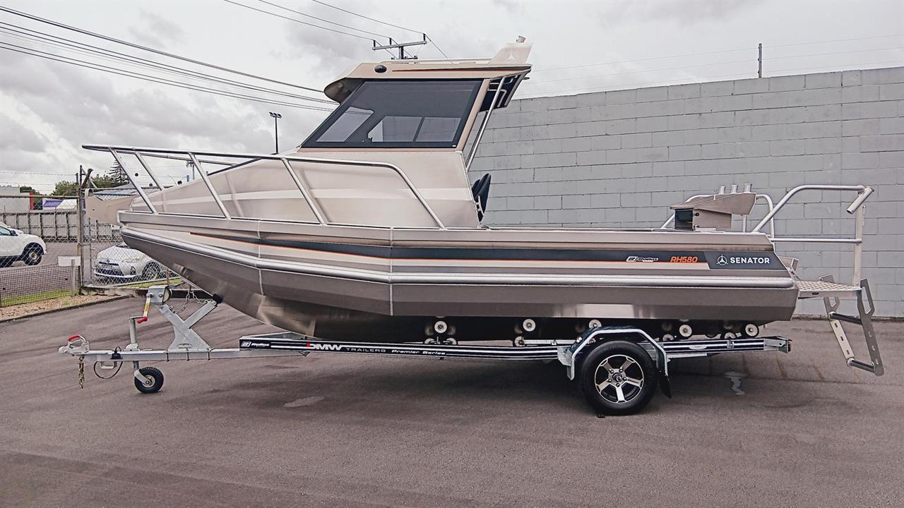 2025 Senator RH580