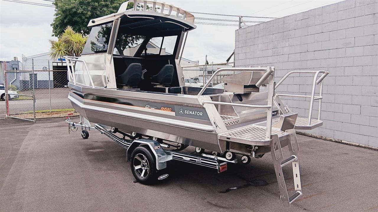 2025 Senator RH580
