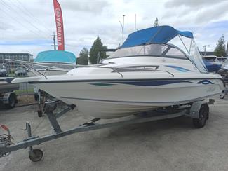 1999 Bonito 585 - Thumbnail