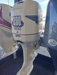 2000 Johnson 200hp - Thumbnail