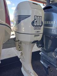 2000 Johnson 200hp - Thumbnail