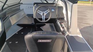 2025 Senator 550 - Thumbnail